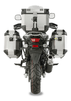 Attacco Laterale GIVI PL3112CAM montata su Suzuki DL 650 V-Strom (17)