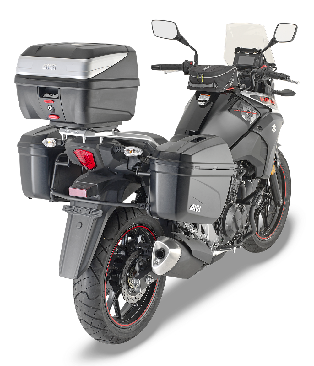 Attacco Laterale GIVI PL3116 montata su Suzuki V-Strom 250 (17)