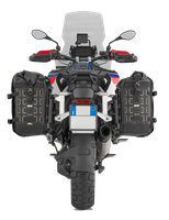 PL5146CAM Portavaligie laterale specifico PL ONE-FIT con lato destro scantonato configurato per valigie MONOKEY® CAM-SIDE Trekker Outback Tubolare 18 mm di diametro / il lato destro è compatibile solo con le valigie OBKEVS33, OBKEVS40 scantonate / da abbinare allo 07RKIT per trasformazione in portavaligie a rimozione rapida per BMW R 1300 GS Adventure (26)