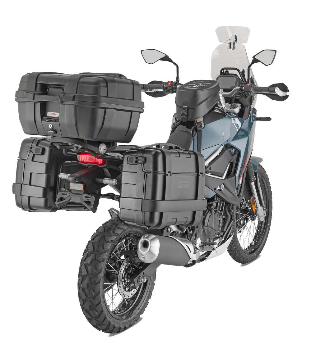 PLO4139MK telaio Monokey montato su Kawasaki KLE 500 (26)