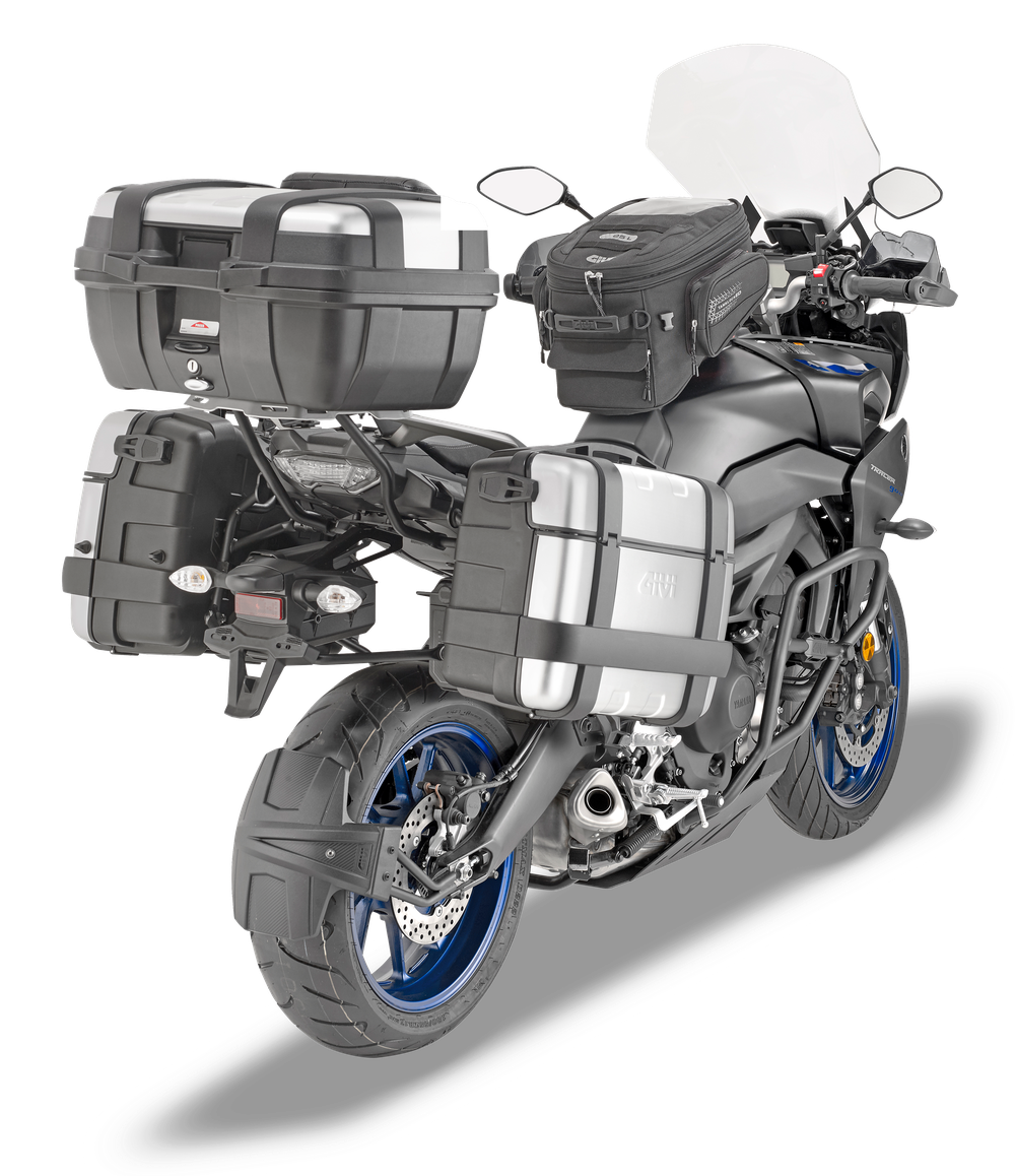 Attacco Laterale GIVI PLR2139 montata su Yamaha Tracer 900 (18)