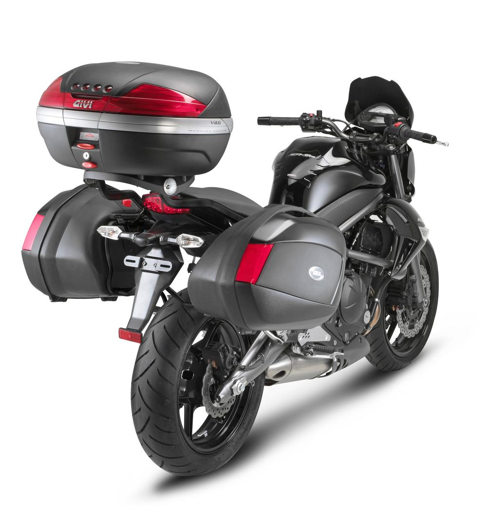 Attacco Laterale GIVI PLX449 montato con 449FZ su Kawasaki ER 6n 650 (09)