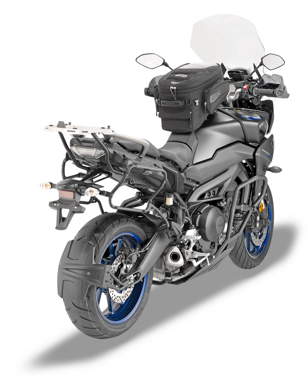 Attacco Laterale GIVI PLXR2139 montata su Yamaha Tracer 900 (18)