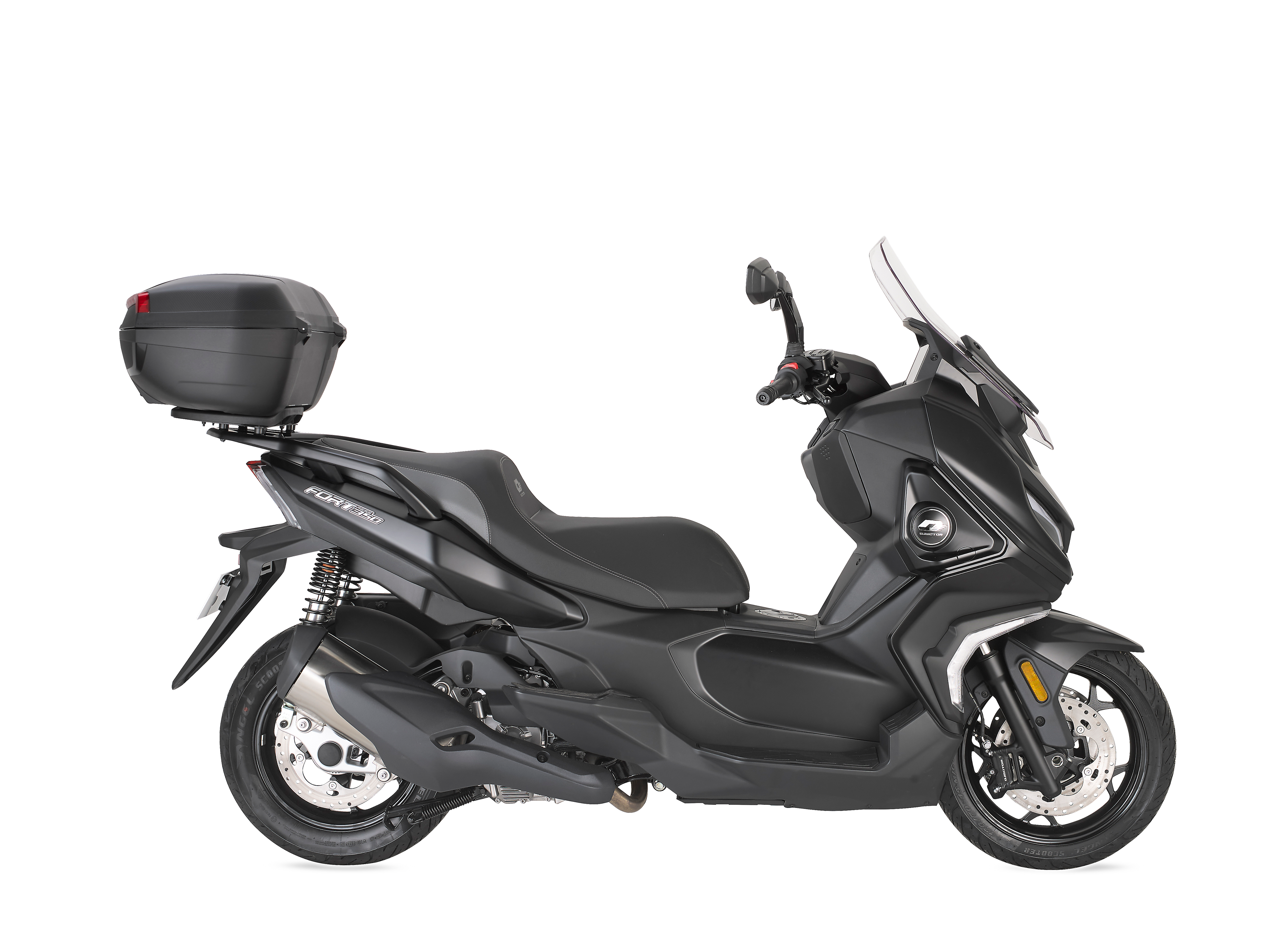 Allestimento GIVI su Qj Motor Fort 350 (24) lato