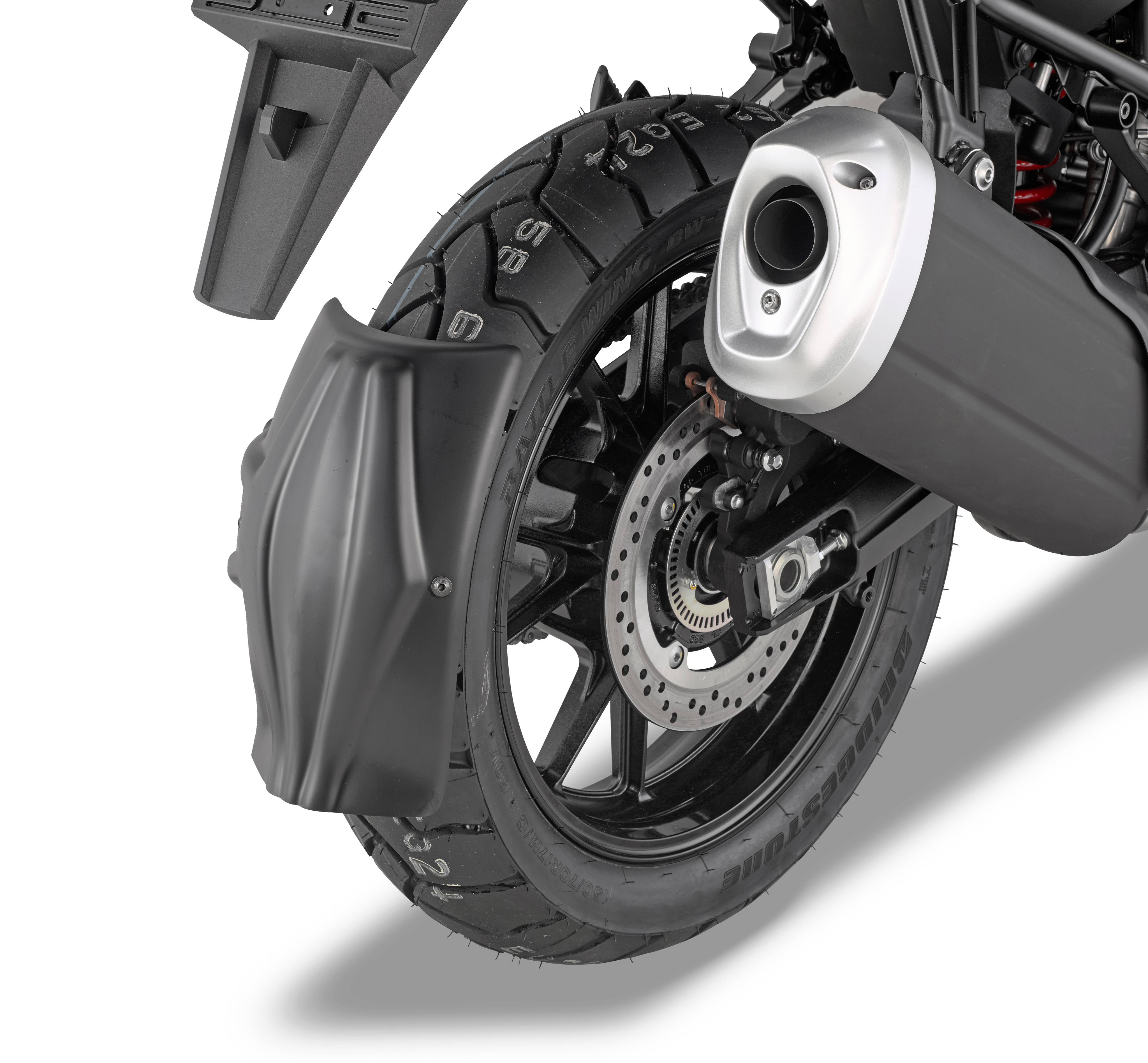Kit Parafango GIVI RM3114KIT montata su Suzuki DL 1000 V-Strom (17)
