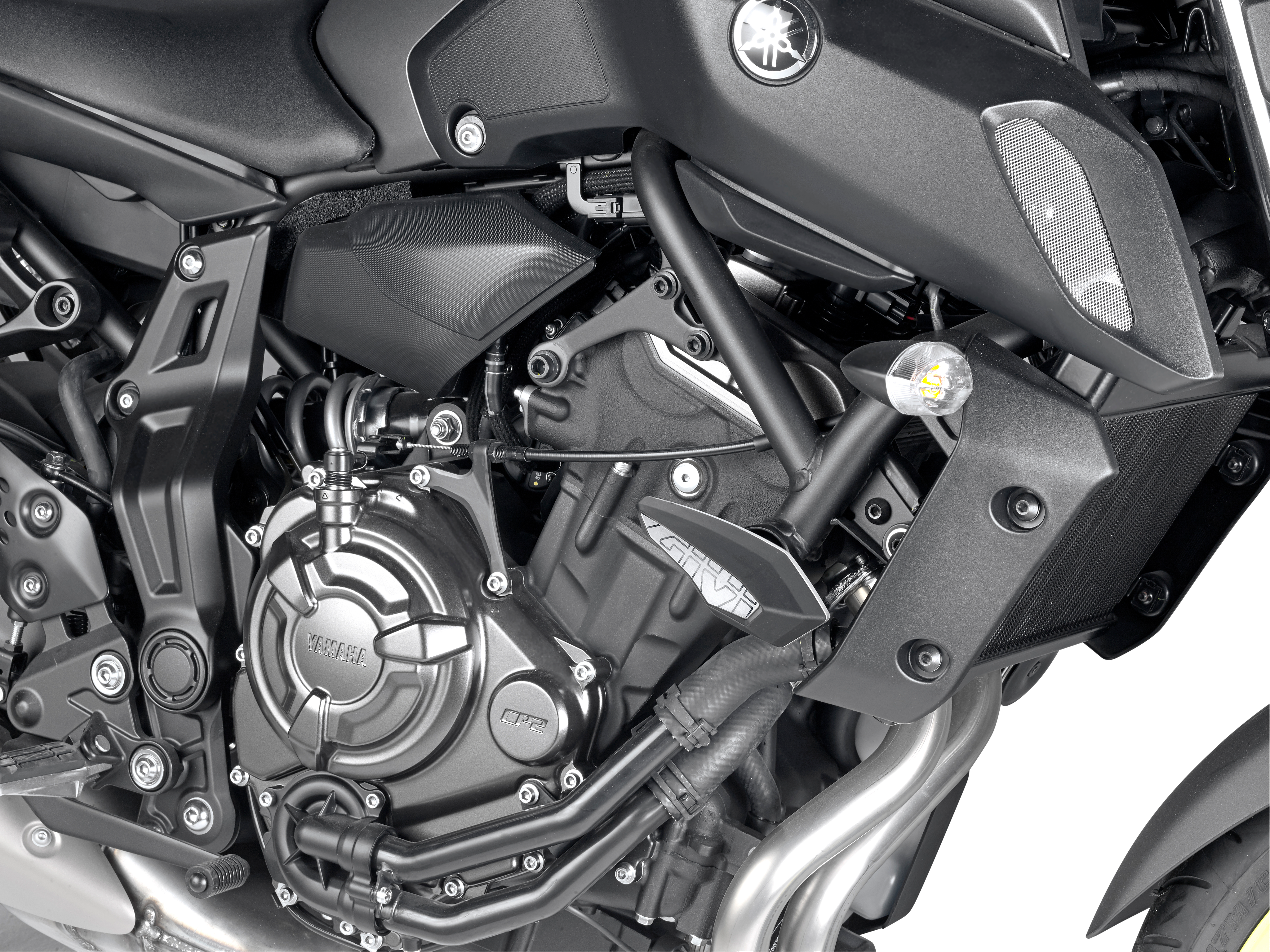Kit Slider GIVI SLD2140KIT montata su Yamaha MT-07 (18)
