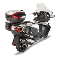 Attacco GIVI SR3104 montata su Suzuki Burgman 650 Executive (13)