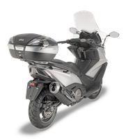 Attacco GIVI SR6110 montato con V56NNT su Kymco AK 550 ETS (17)