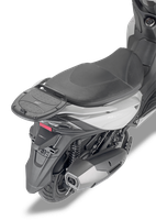 Attacco GIVI SR6114 montata su Kymco Agility 300 R16 (19)