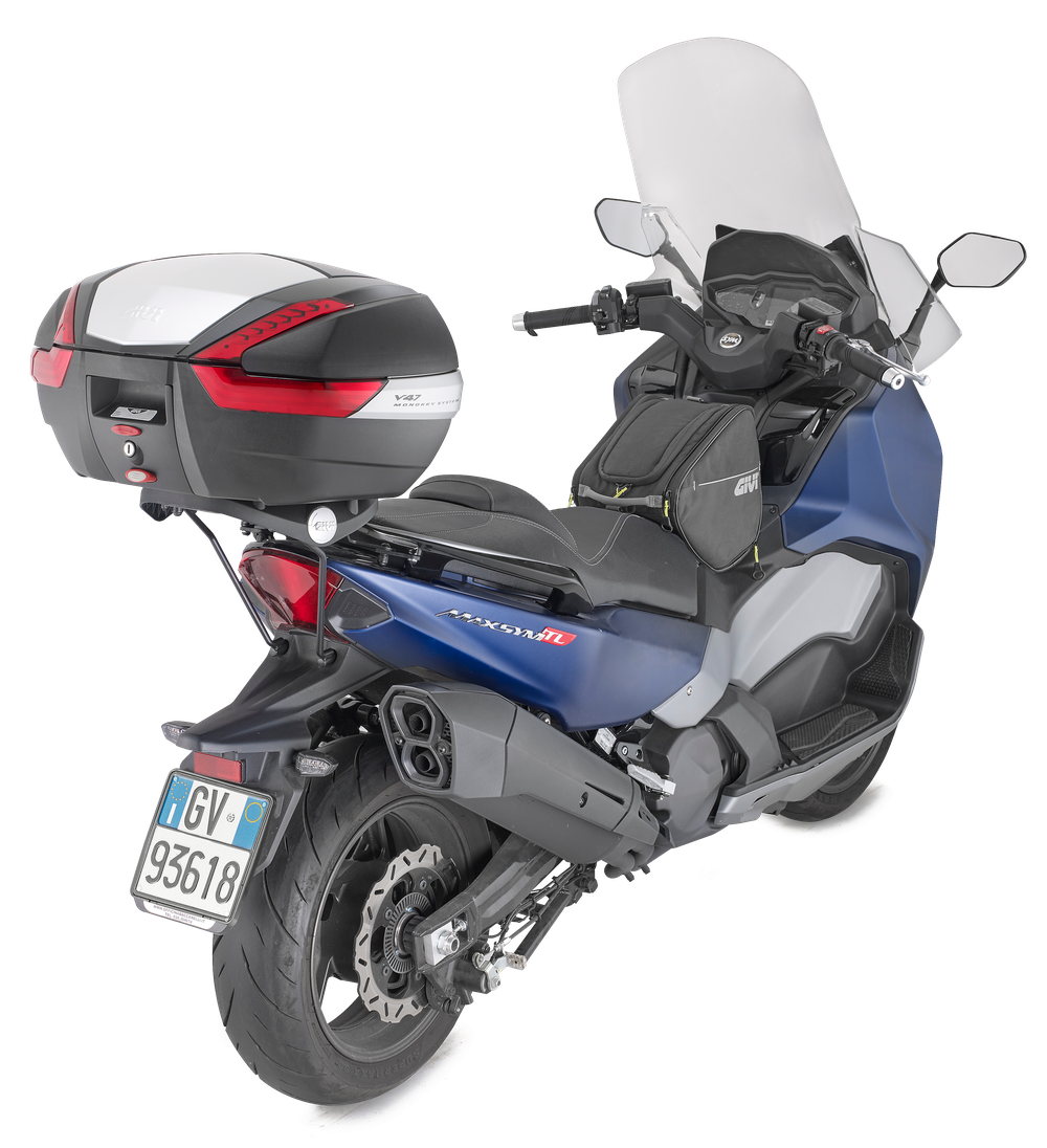 Attacco GIVI SR7060 montato con V47N su Sym Maxsym TL 500 (20)