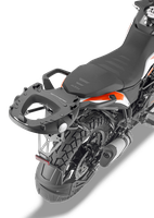 Attacco GIVI SR7711 montata su KTM 390 Adventure (20)