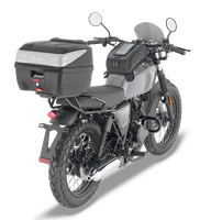 Attacco GIVI SR9610 montato con B32 su Brixton Cromwell 125 (22)