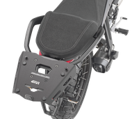Supporto per valigie centrali top-case-support GIVI SRA8208