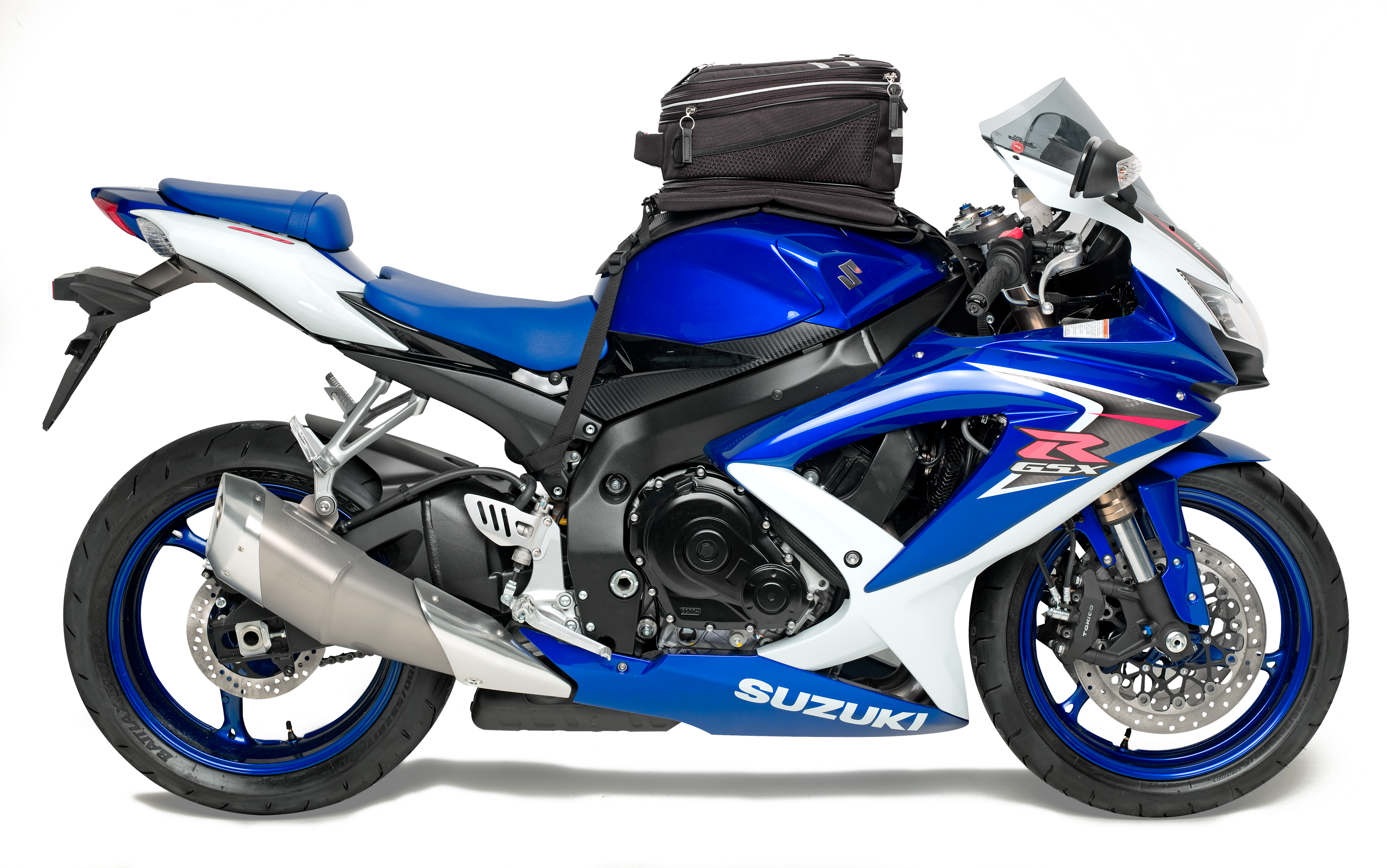 Allestimento GIVI su Suzuki GSR 600 (06) lato
