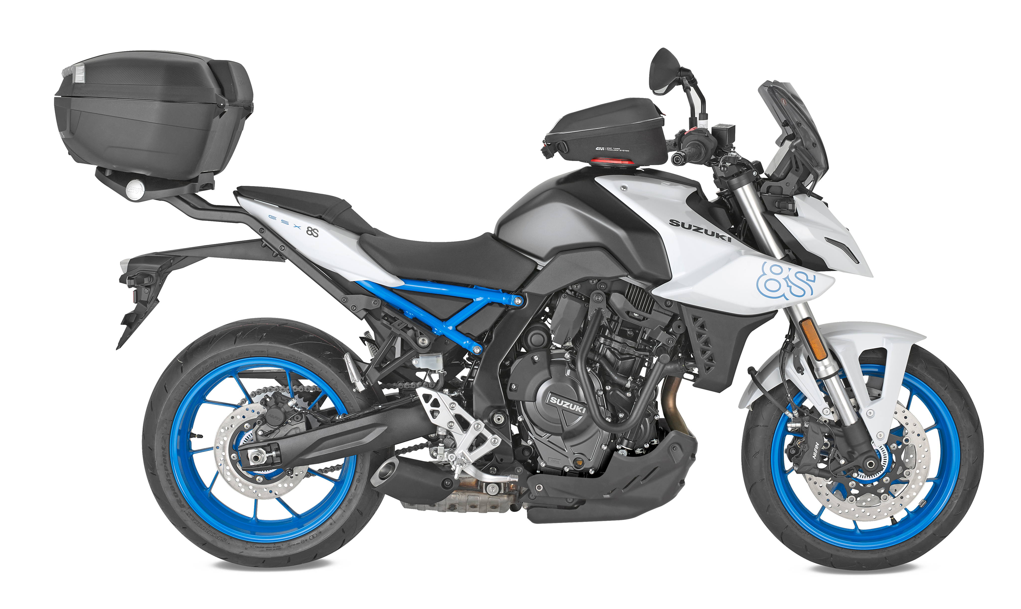 Allestimento GIVI su Suzuki GSX-8S (23) lato