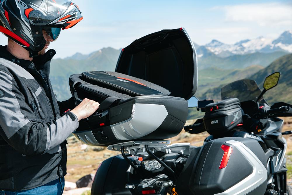 Suzuki GSX-S1000GX (24) Maxia 5 013 allestita con T522
