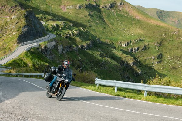 Suzuki GSX-S1000GX (24) Maxia 5 015 equipped with HX27FSEBR