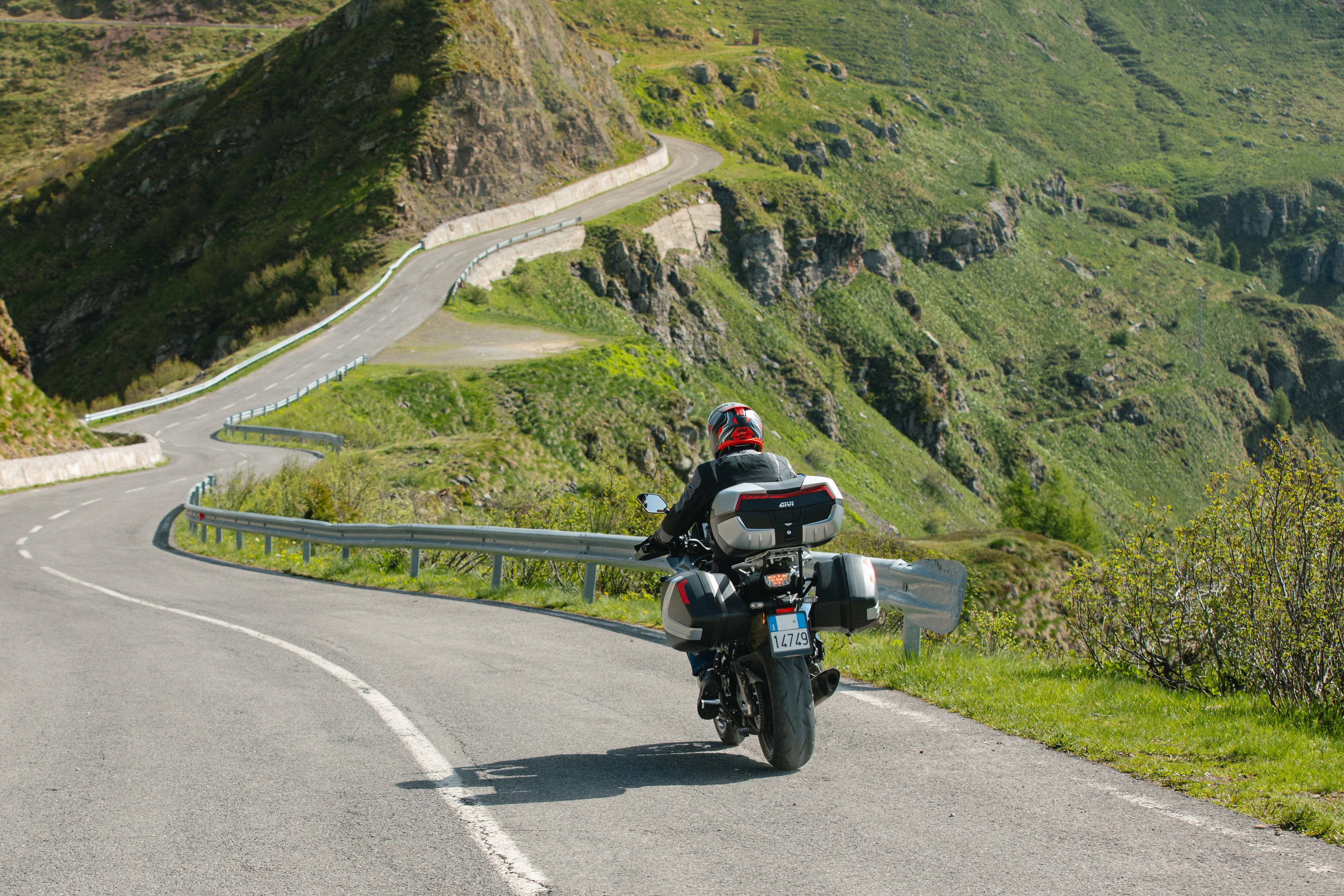 Suzuki GSX-S1000GX (24) Maxia 5 032 allestita con V58N