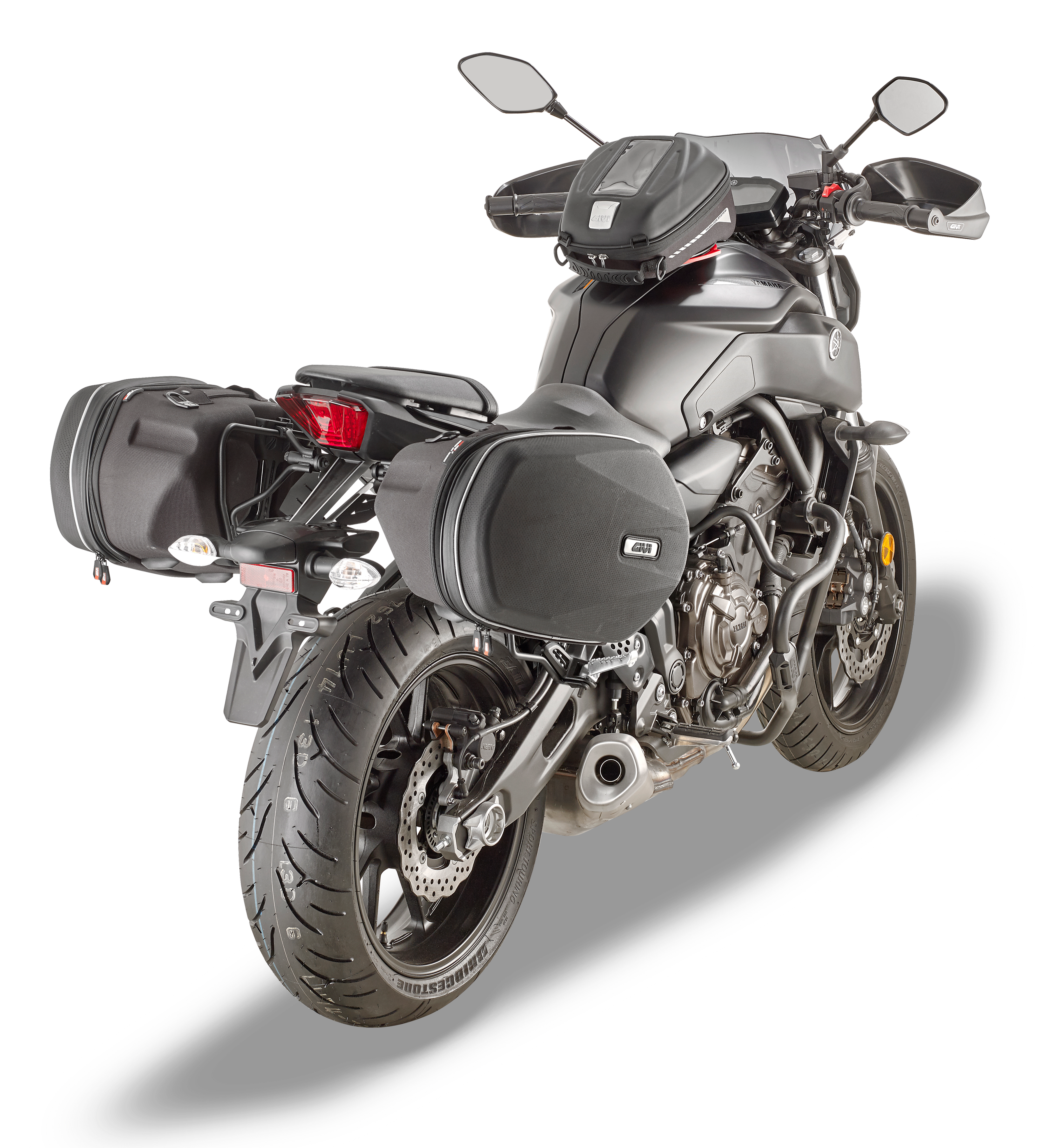 Telaietti GIVI TE2140 montata su Yamaha MT-07 (18)