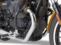 Paramotore GIVI TN8202 montata su Moto Guzzi V9 Bobber (16)