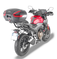 Bauletto GIVI V47 montato con 1176FZ su Honda CB 500 F (19)