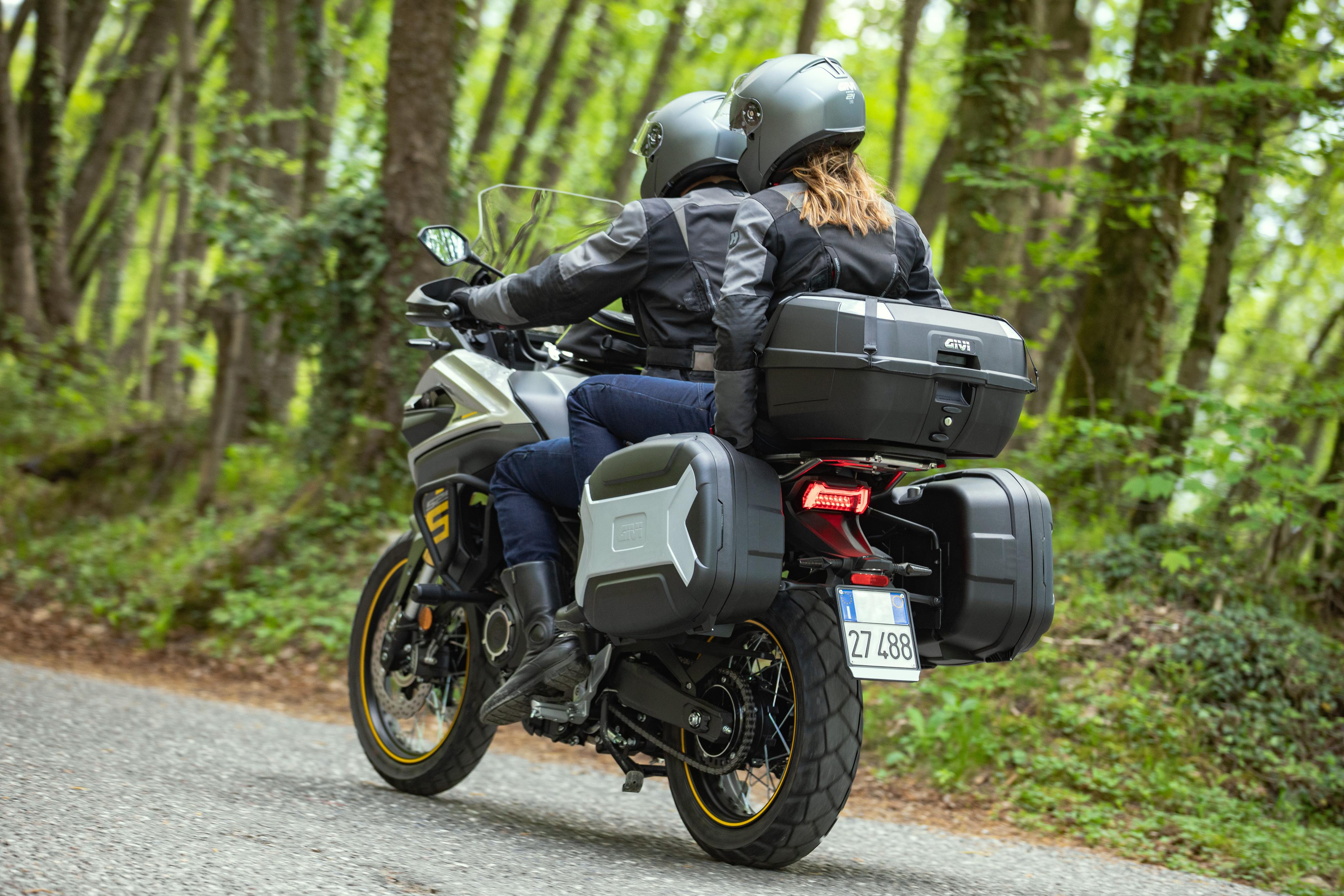 Voge Valico 525DSX 24 Trekker Lite 027 allestita con TRK35BN