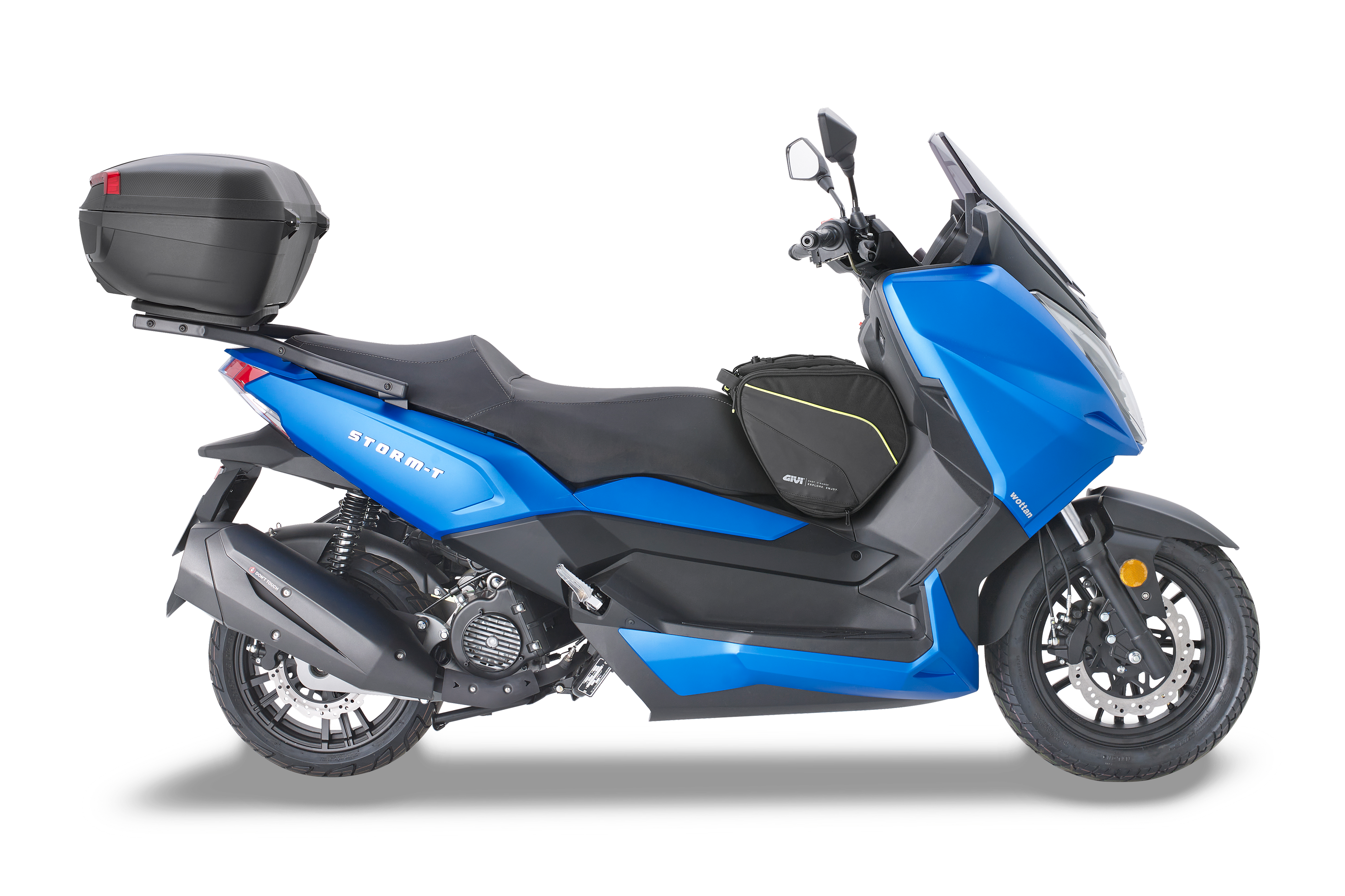 Allestimento GIVI su Wottan Storm T 125 (22) lato