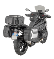 XP01PBA XSPACE tris di valigie espandibili, con finitura in alluminio, montate su BMW R 1300 GS (24)