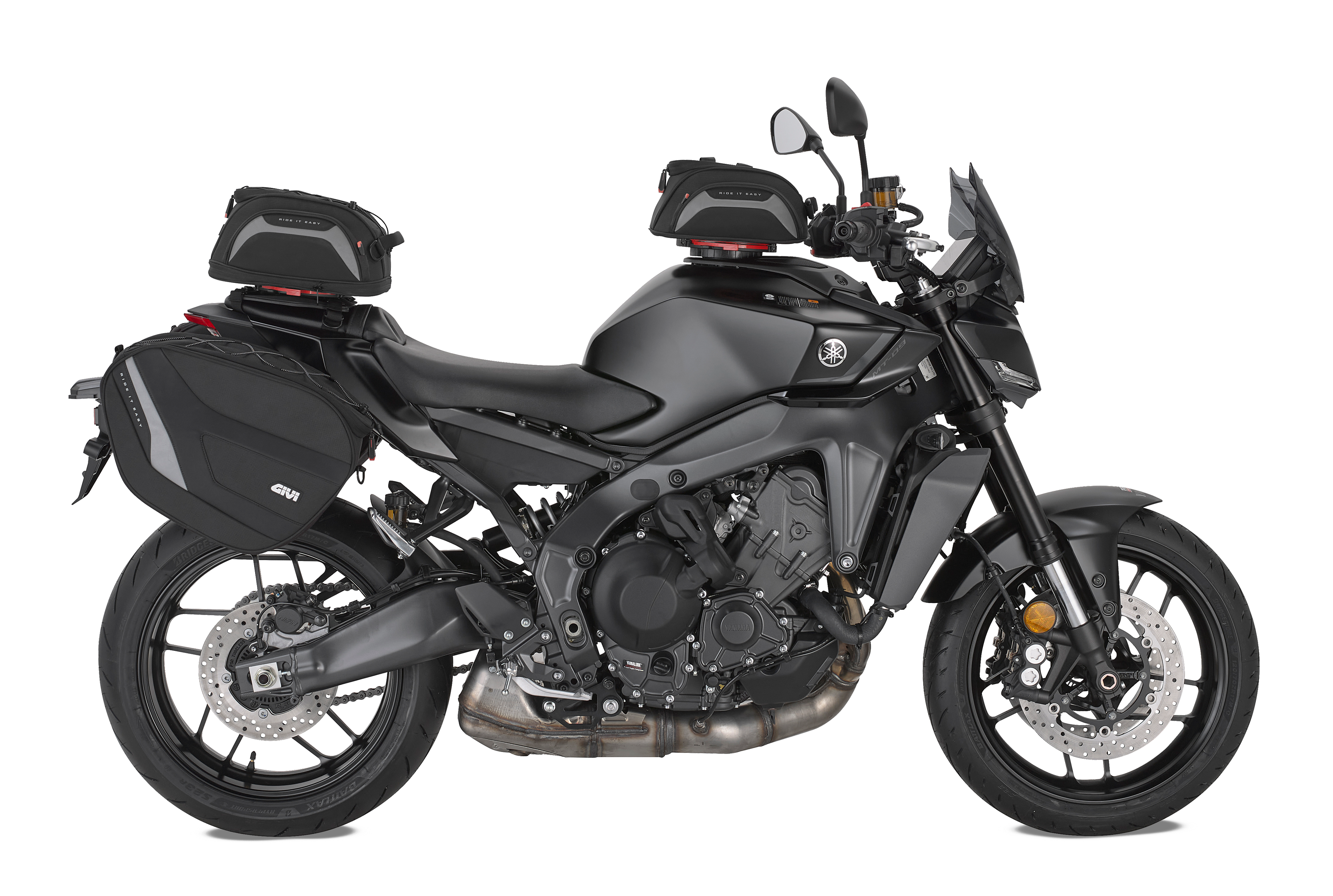 Yamaha MT 09 (24) allestita con EASY07