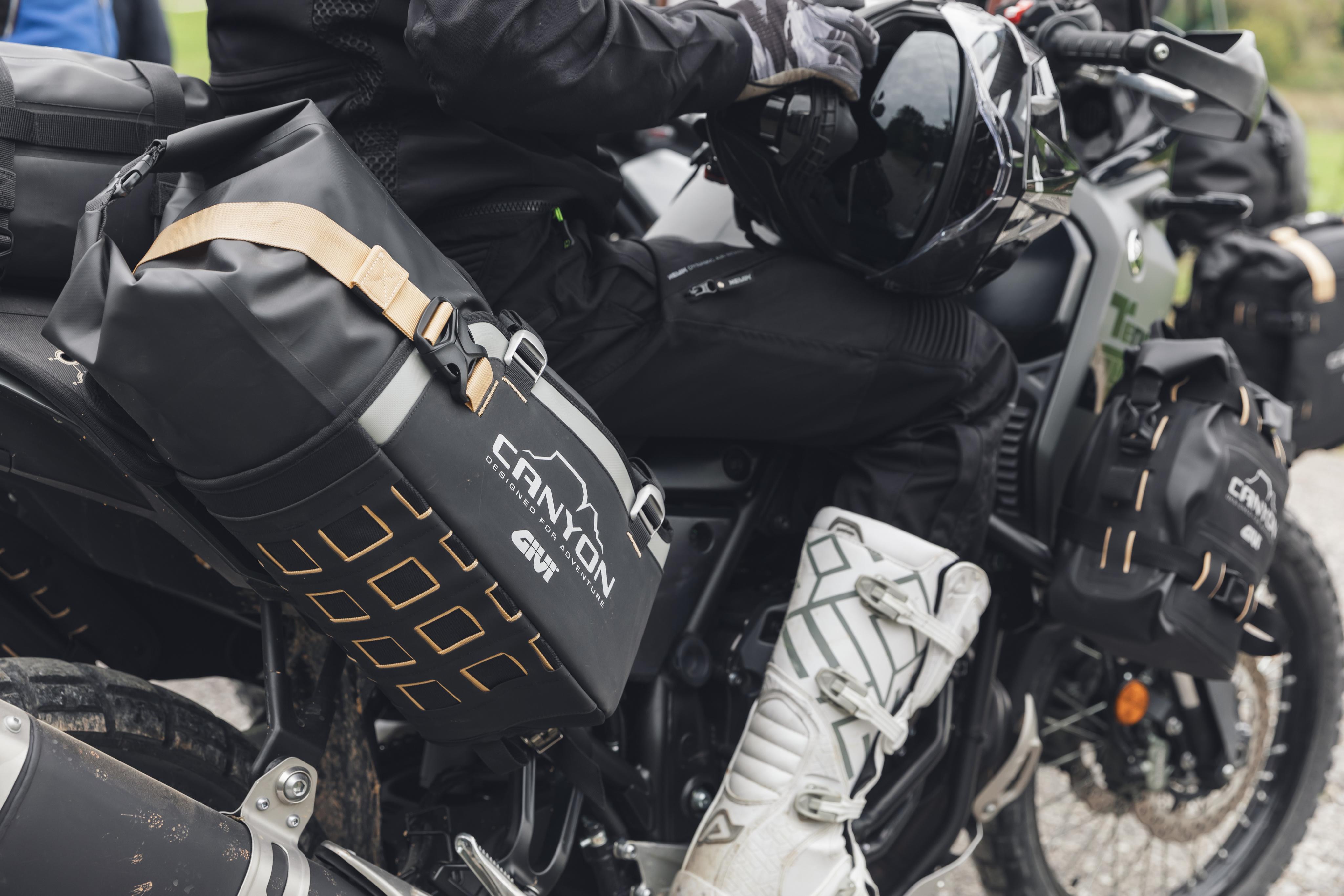 Yamaha Ténéré 700 (25) Canyon 114 equipped with GRT721B