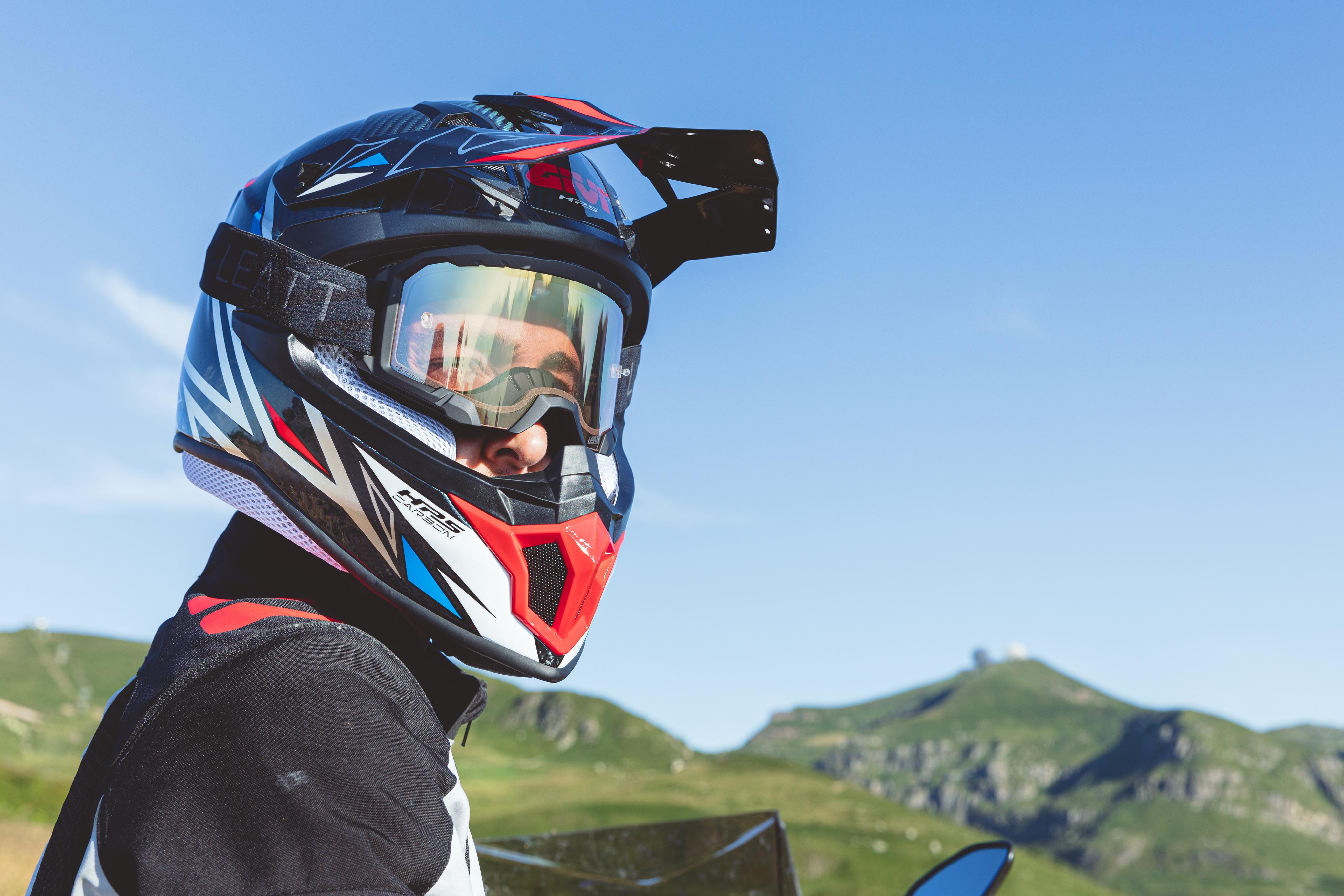 Yamaha Ténéré 700 (25) Trekker Outback EVO 02 102 equipped with H701CVTWL