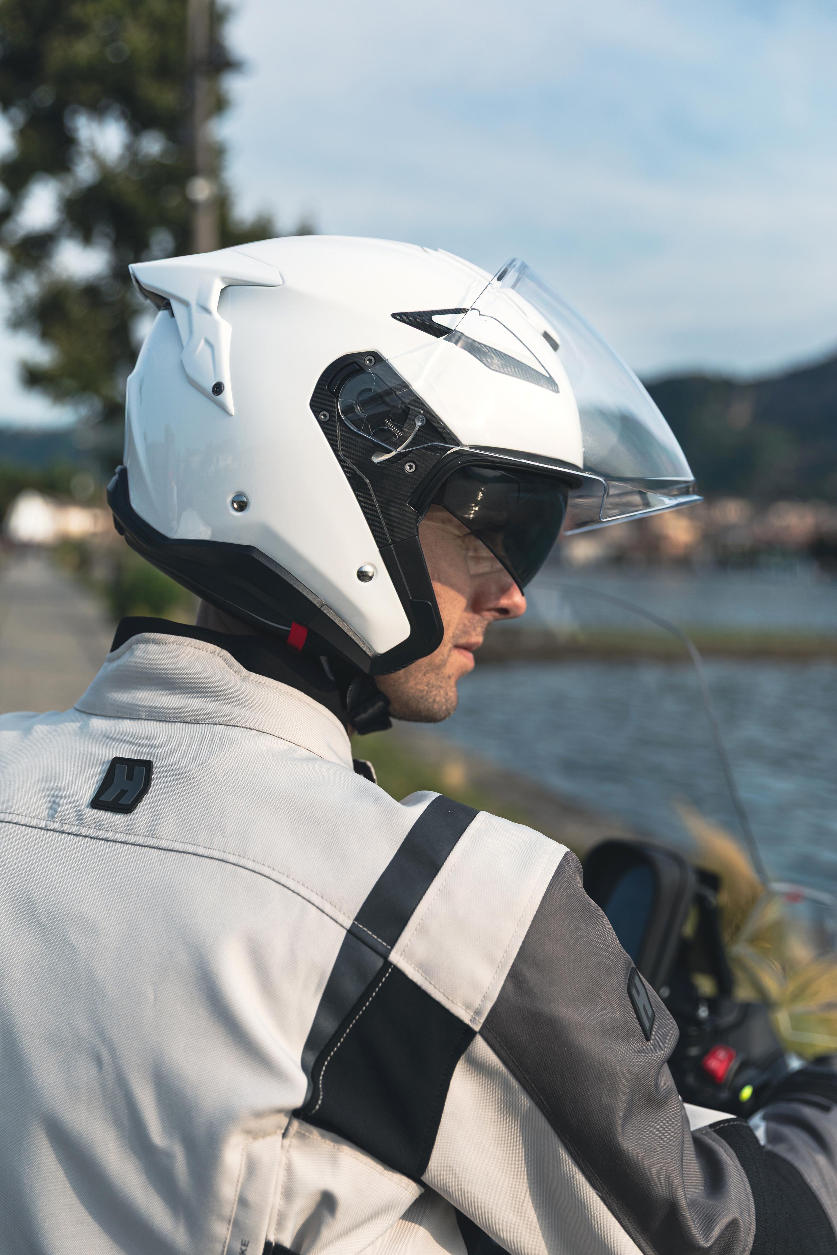 Yamaha T-Max 560 (25) Riviera Touring 04 equipped with HX29BB910