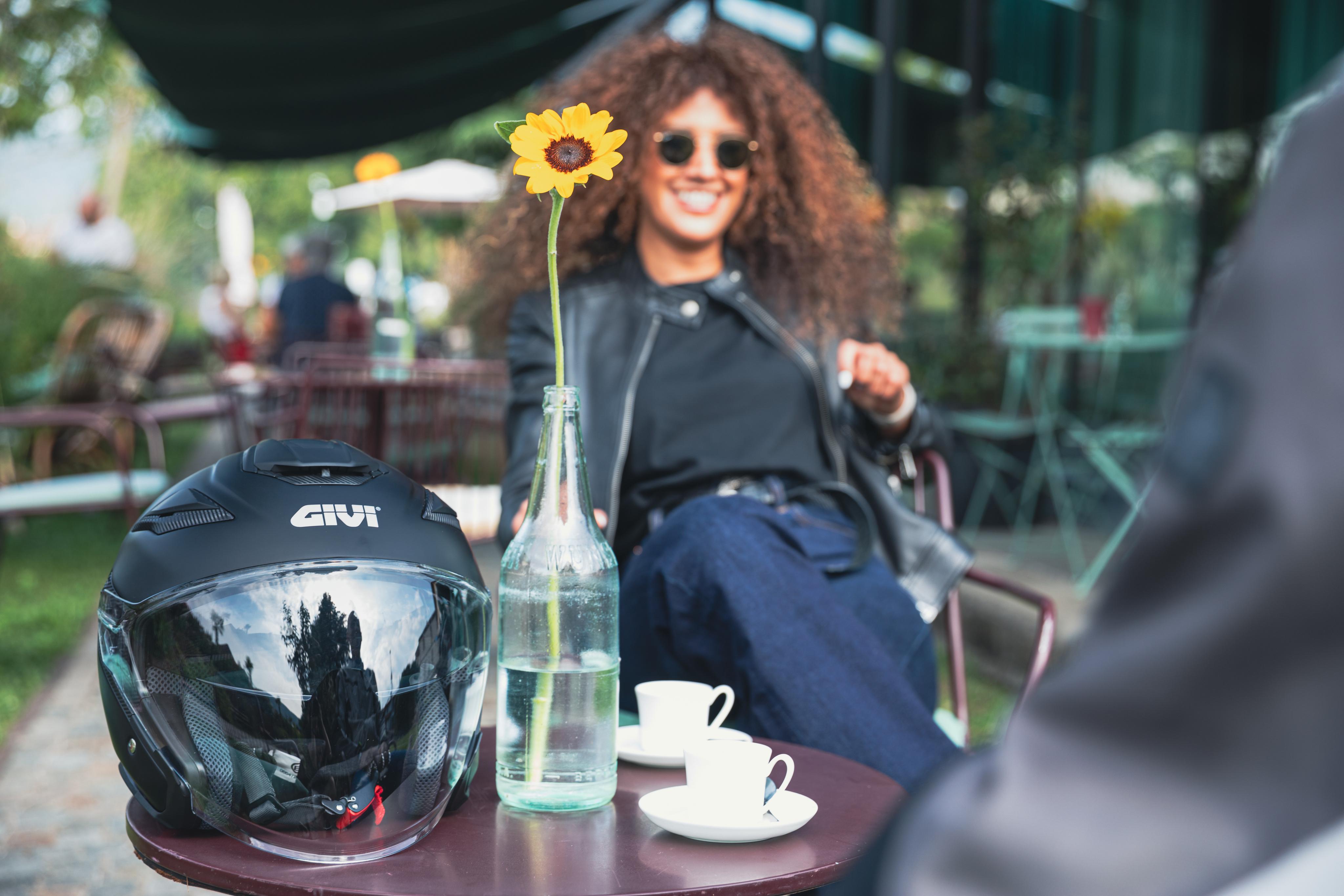 Yamaha T-Max 560 (25) Riviera Touring 29 equipped with HX29BN900