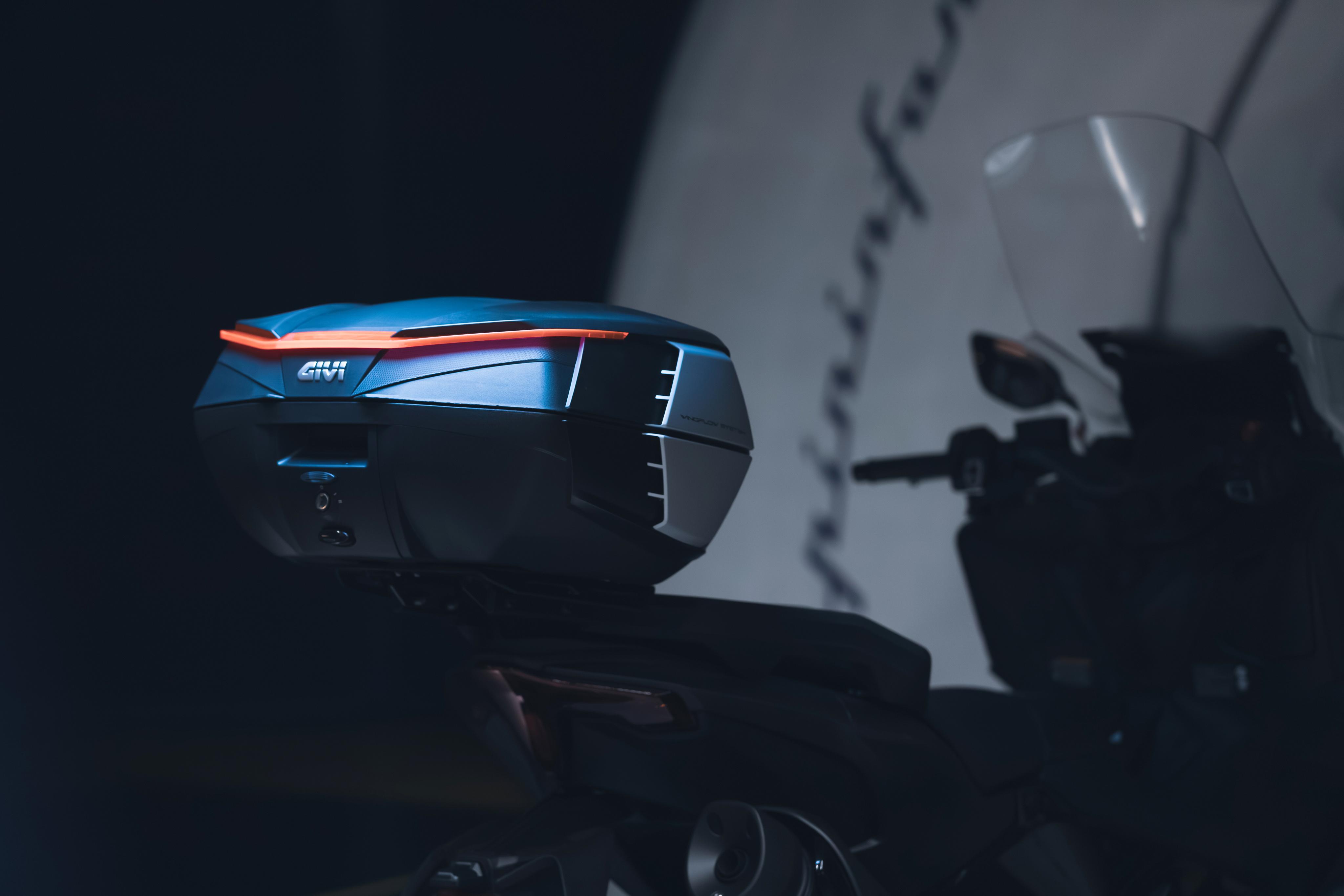 Yamaha T-Max 560 (25) V49 Wind Tunnel 09 allestita con V49N