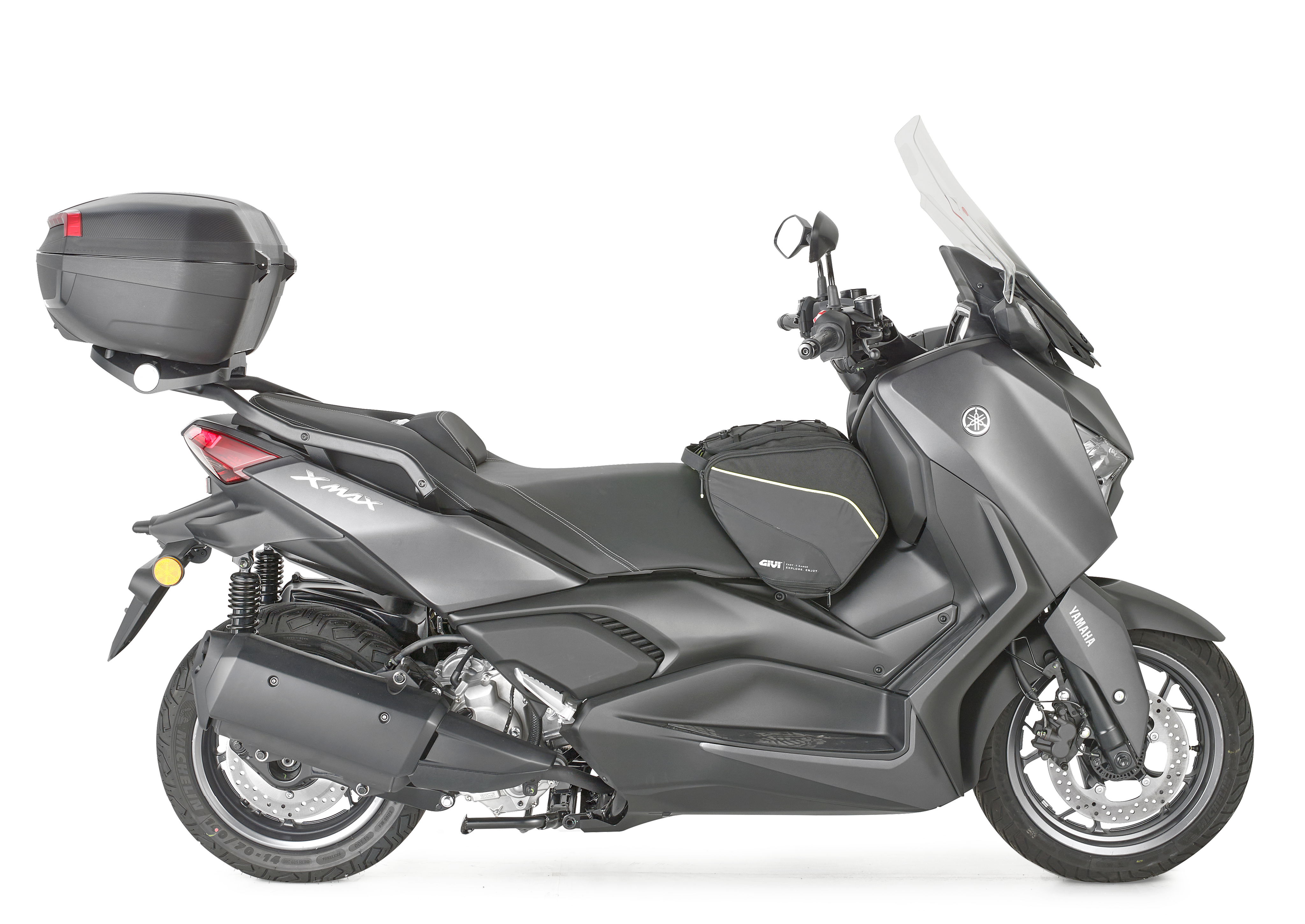 Allestimento GIVI su Yamaha X-Max 300 (23) lato