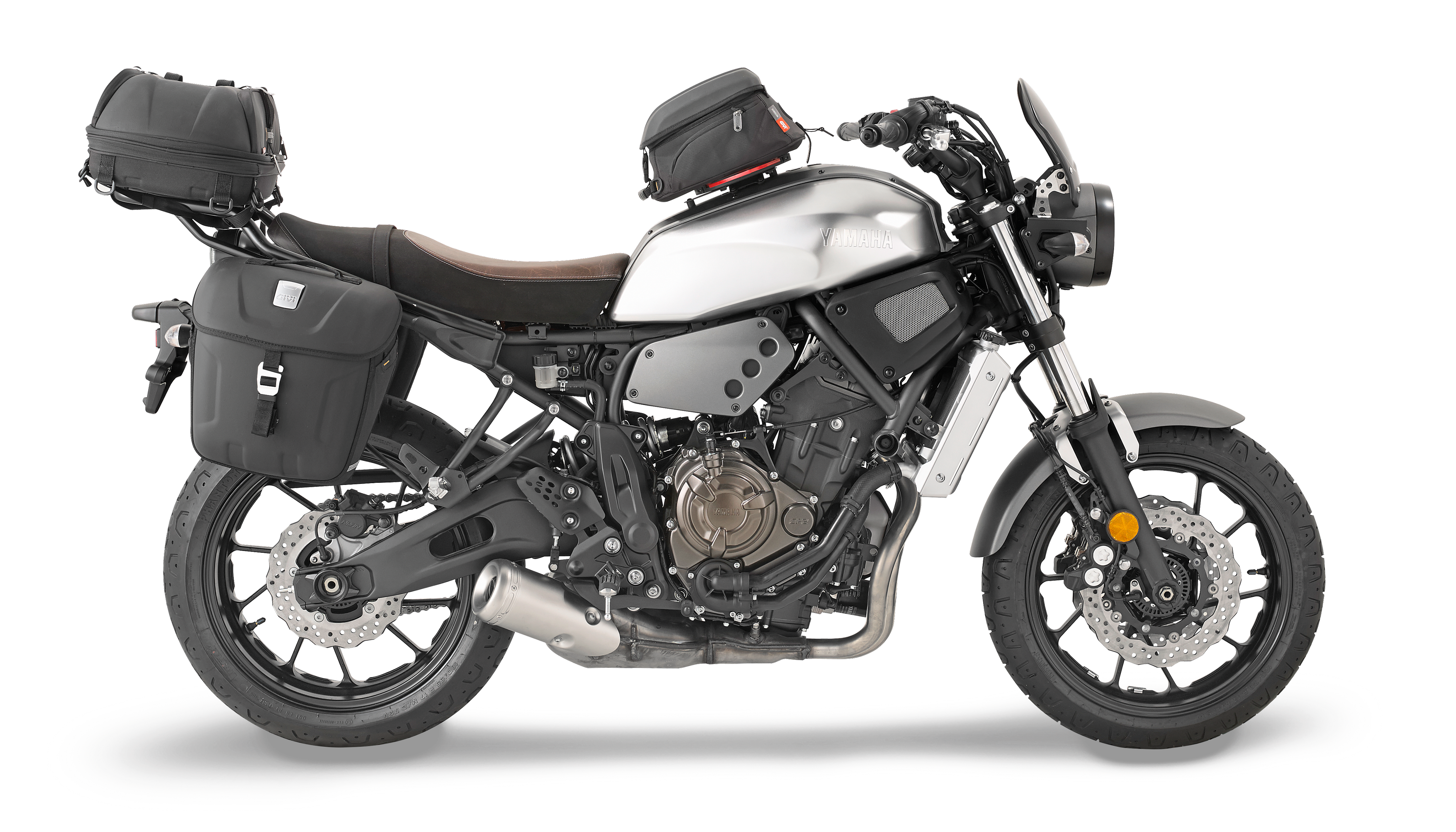 Allestimento GIVI su Yamaha XSR700 (16) lato