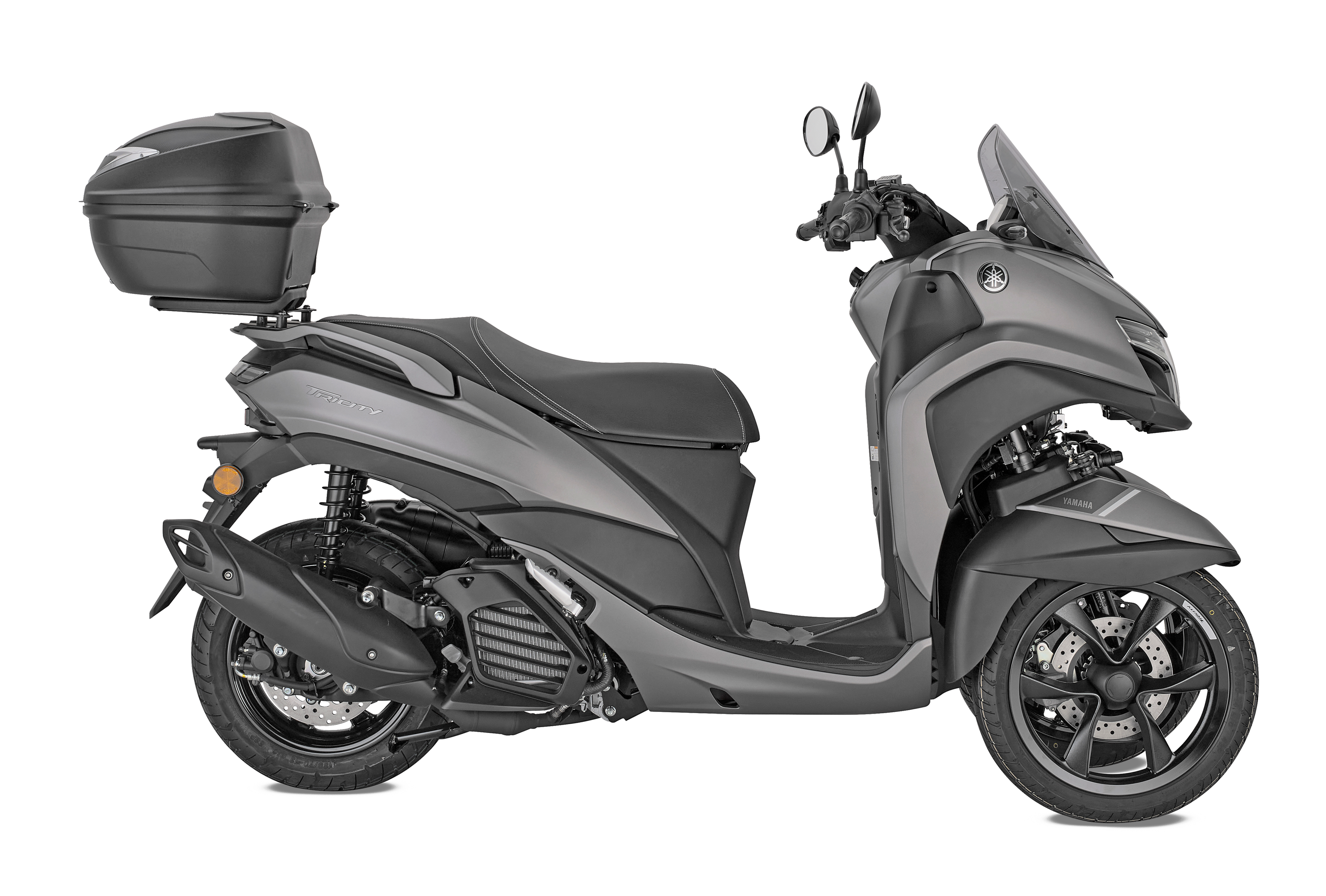 YAMAHA Tricity 125 (25) allestita con top case B360NT2