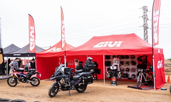 GIVI incontra i motociclisti in Spagna: Adventure Experience Barcellona e GIVI Day a Jerez