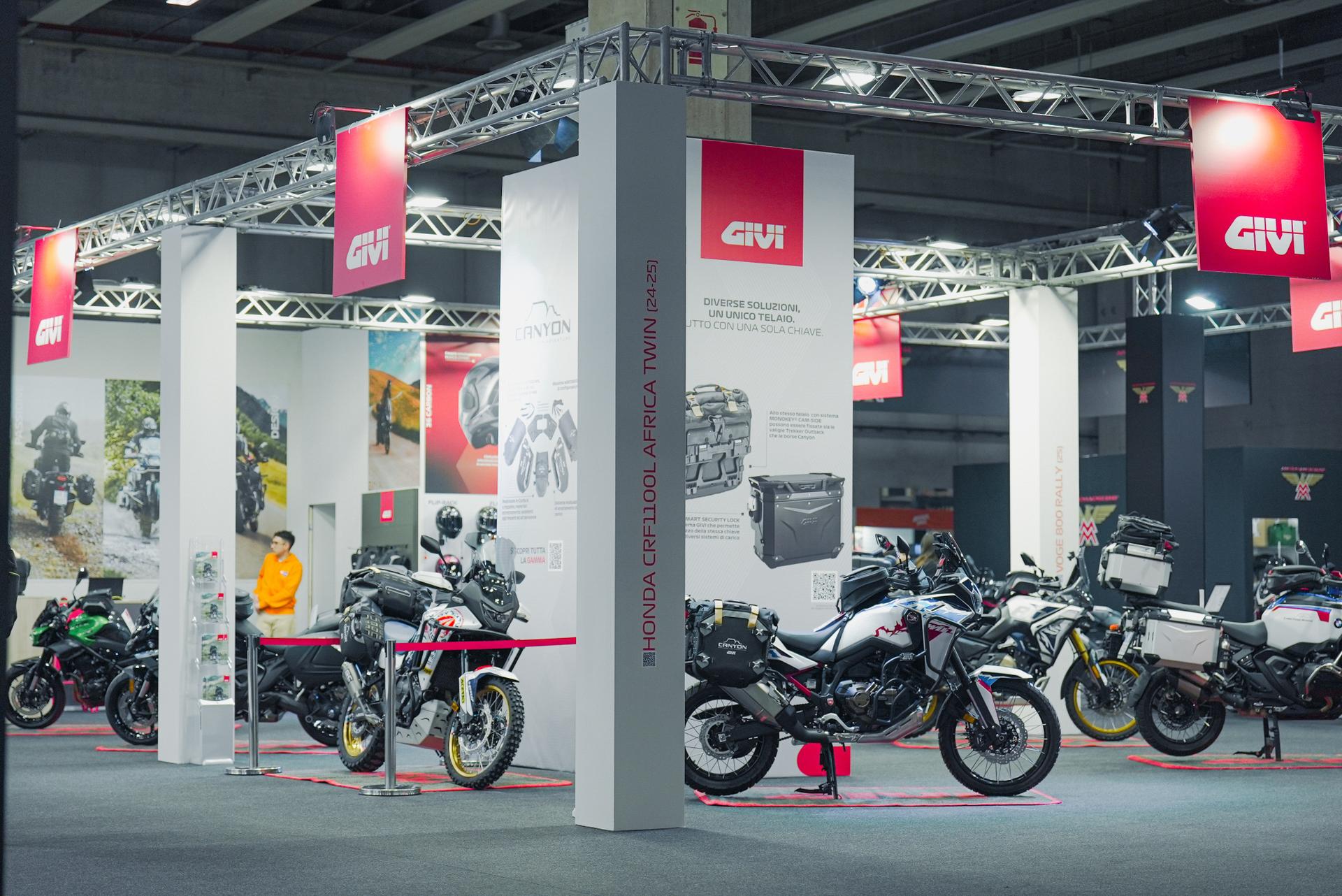 GIVI_Fiere-02