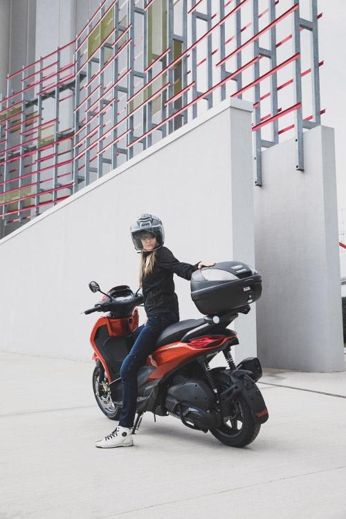 SISTEMA DI AGGANCIO MONOLOCK® - GIVI