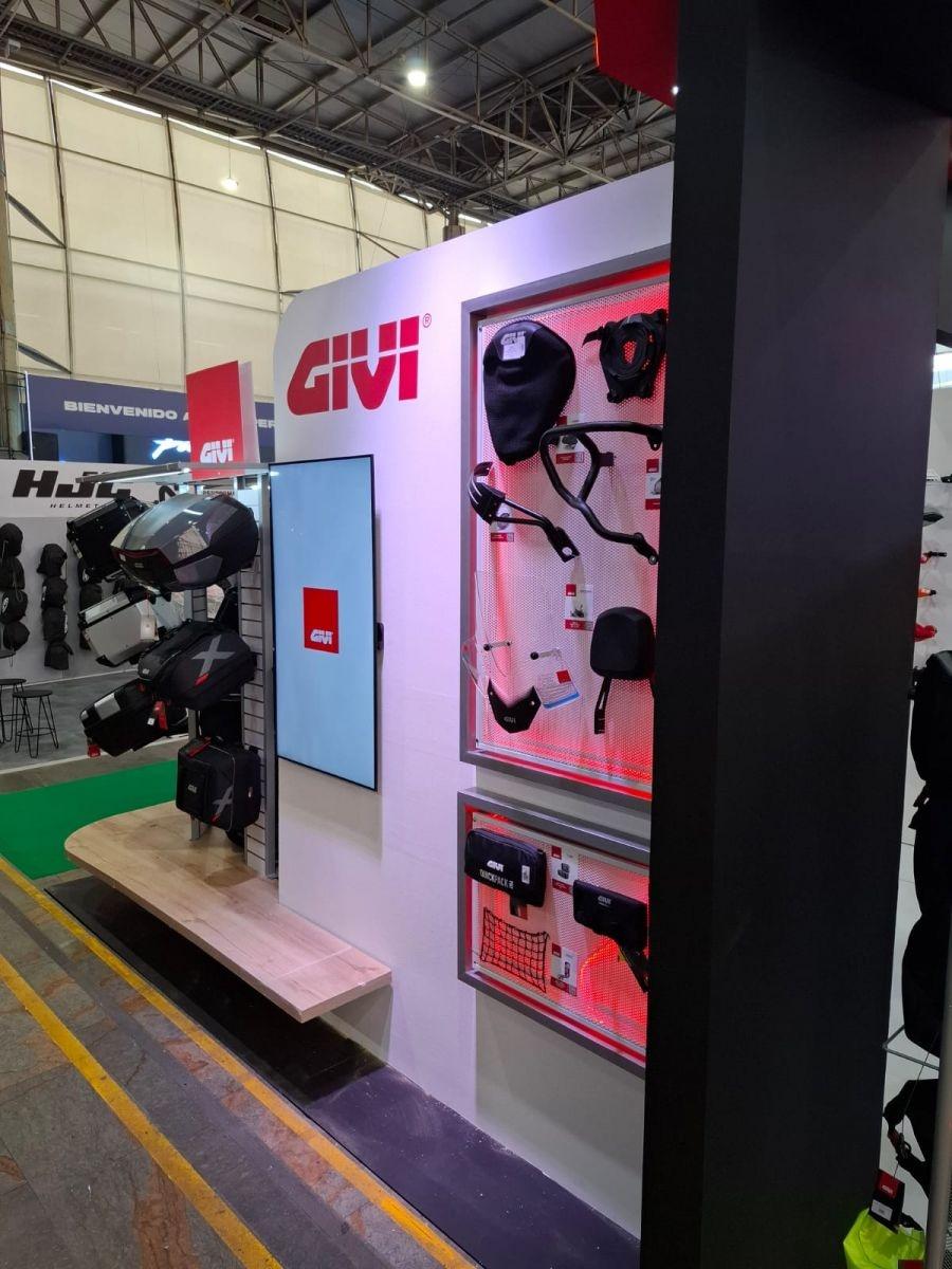 GIVI alla Feria de las 2 Ruedas di Medellín