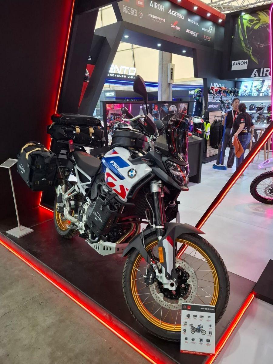 GIVI alla Feria de las 2 Ruedas di Medellín