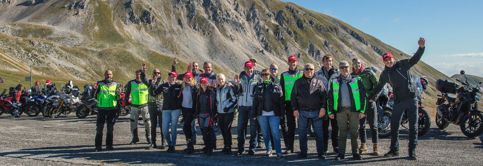 GIVI Tour: quattro giorni in moto tra le meraviglie delle Alpi francesi.