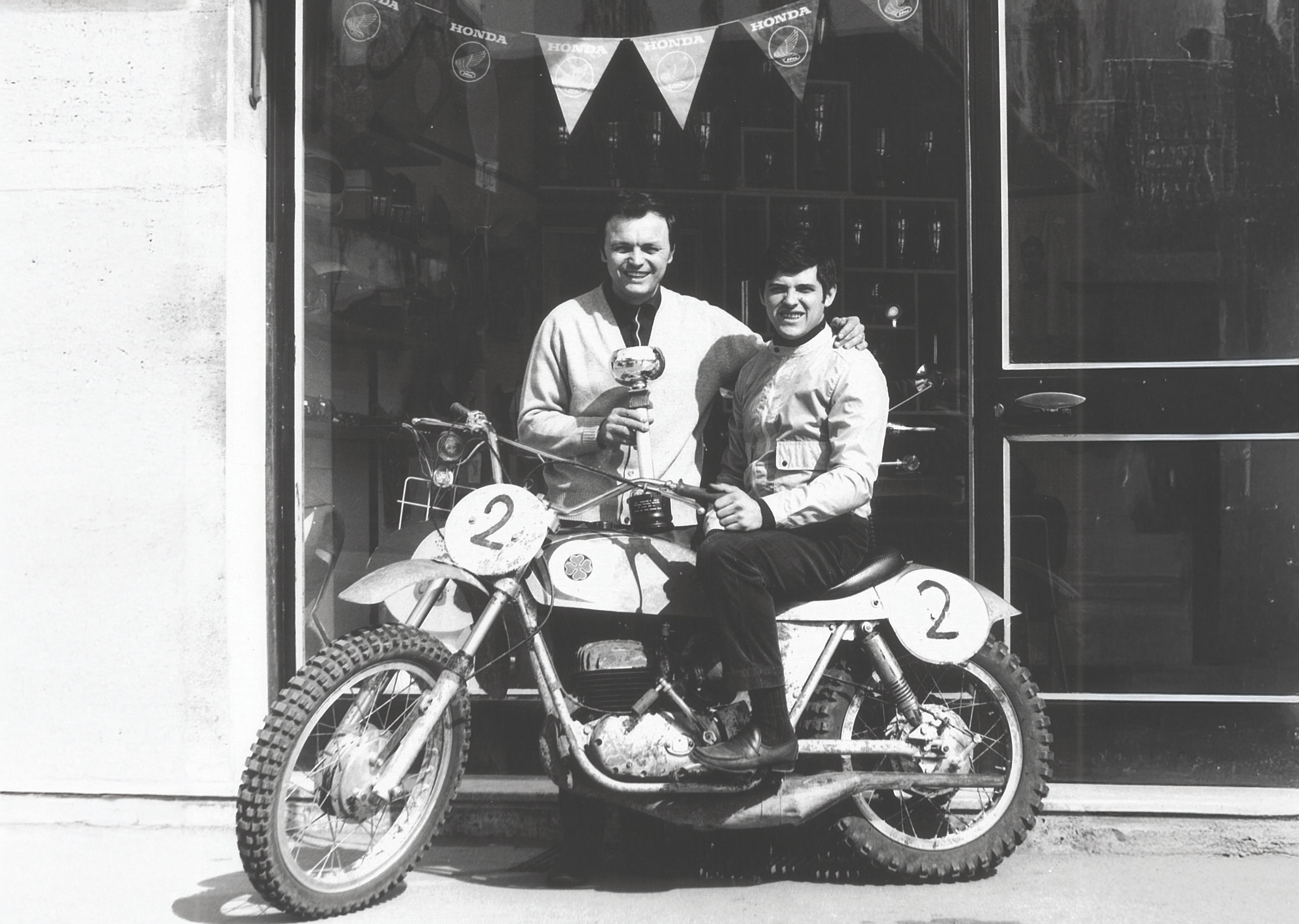 PANNELLO_HISTORY_2023-46