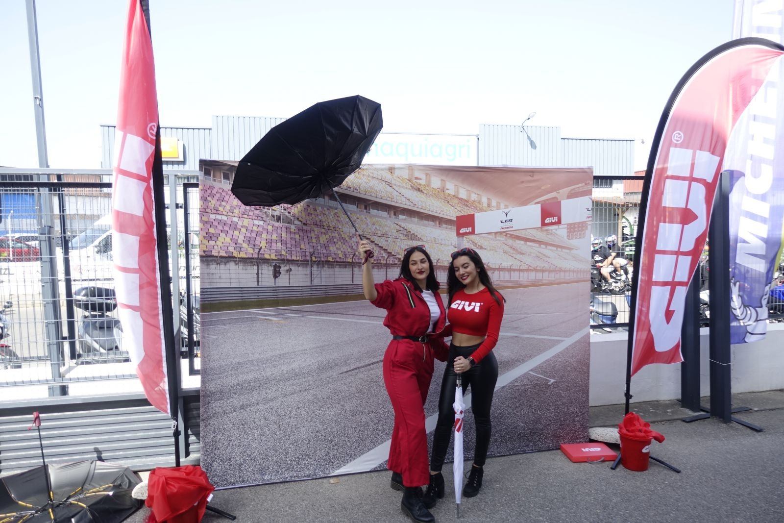 GIVI incontra i motociclisti in Spagna: Adventure Experience Barcellona e GIVI Day a Jerez