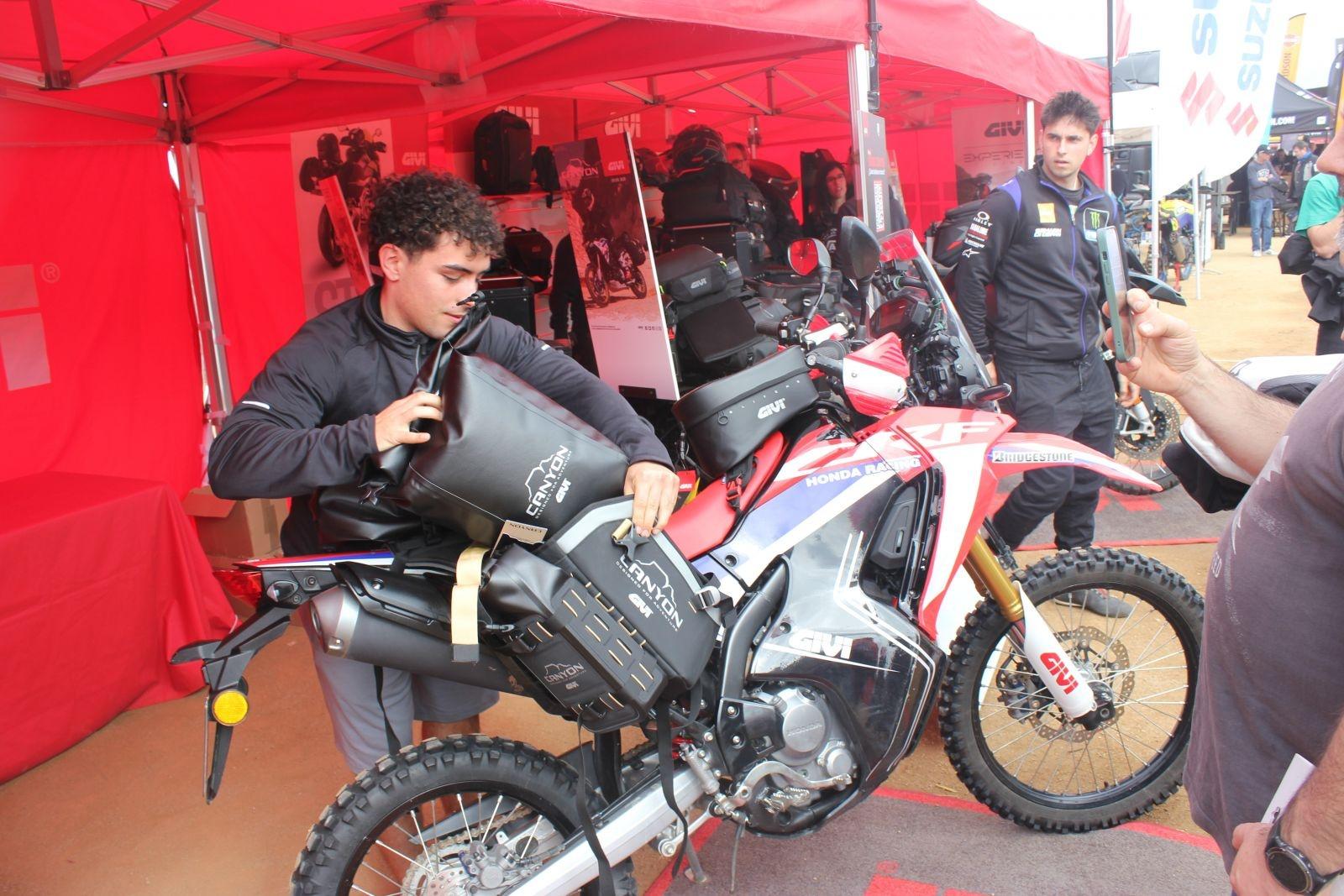 GIVI incontra i motociclisti in Spagna: Adventure Experience Barcellona e GIVI Day a Jerez