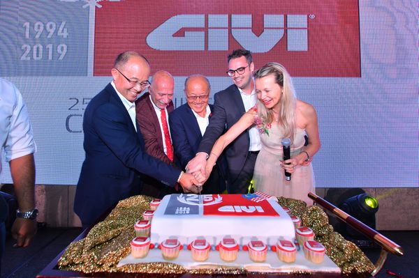 GIVI-ASIA-ANNIVERSARIO