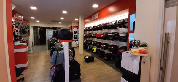 givi-inside-givi-indonesia-1
