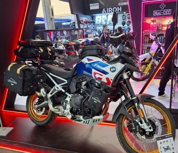 GIVI alla Feria de las 2 Ruedas di Medellín