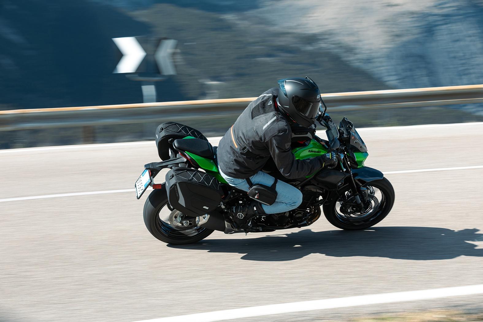 landing_stealth-gallery-givi.06